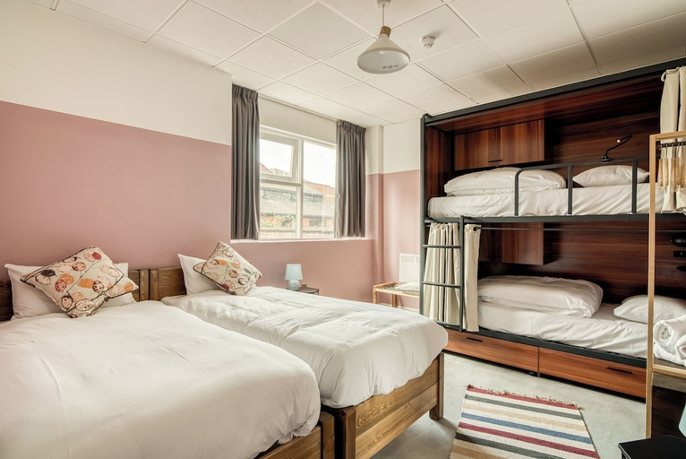 Bedroom 5, Malacuna Birmingham, Birmingham