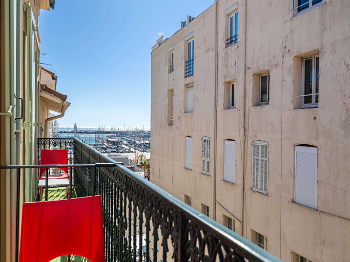 Others 3, Hotel Avaton-Deluxe Balcony Bedroom-Cannes Palais, Alpes-Maritimes