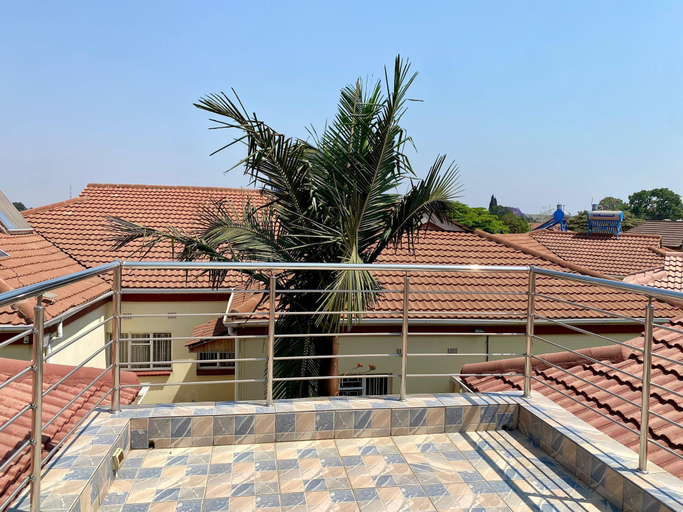 Room 3, Villa near Airport City Centre - 2317, Harare