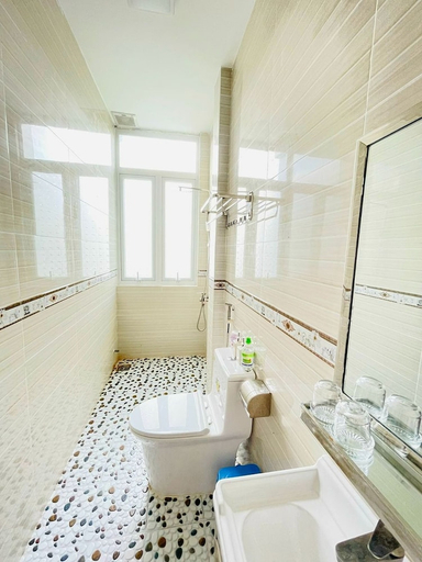 Bathroom, Thanh Binh Hotel Con Dao, Côn Đảo