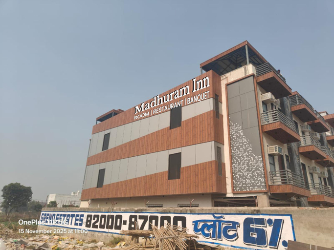 Entrance 4, Madhuram Inn, Gautam Buddha Nagar