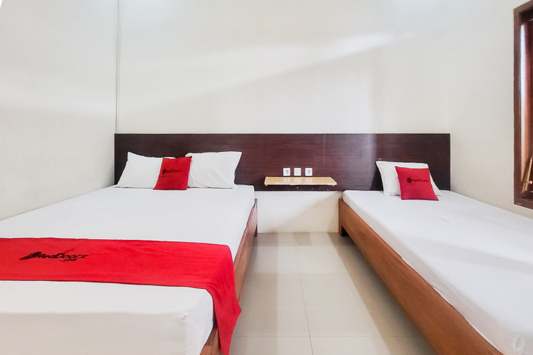 Bedroom 3, RedDoorz @ Pondok Zalfa Pangandaran, Pangandaran
