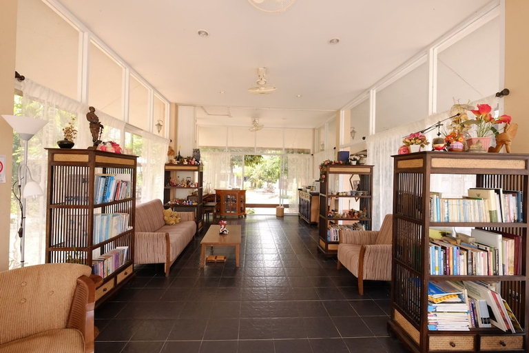 Public Area, Piya Guesthouse, Muang Mae Hong Son