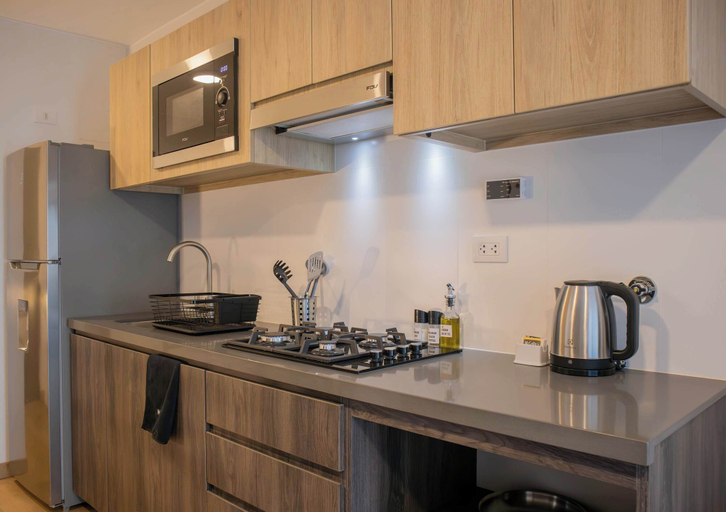 Room 4, w Striking 1BR Duplex in Miraflores, Lima