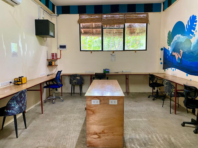 Food & Drinks 4, Lexias Hostel and Workspace Siargao, General Luna