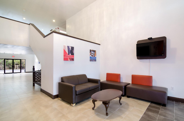 Public Area 3, Motel 6 Waco, TX, McLennan