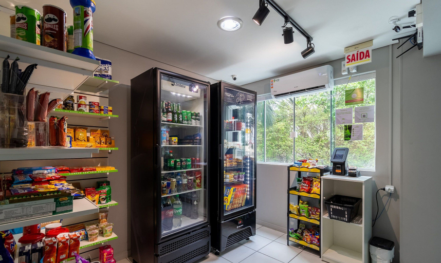 Food & Drinks, SPTs Studios Convenientes em Blumenau, Blumenau
