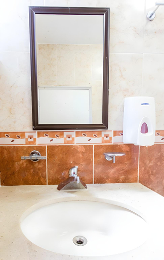Bathroom 4, Nílu Cancun Downtown by Selina, Isla Mujeres