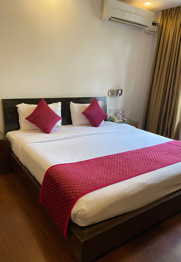 Bedroom 3, SUKHMANTRA RESORT AND SPA, North Goa