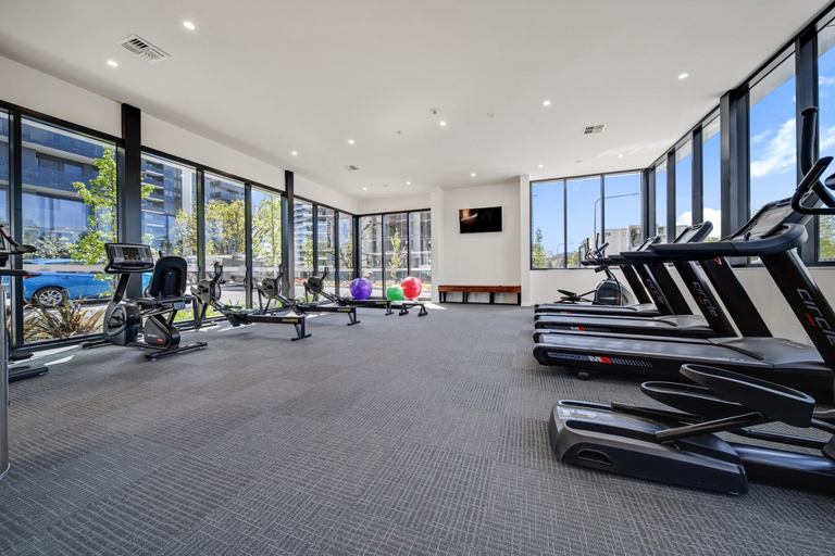 Others 4, Pristine 2-bed Apartment With Pool and BBQ, Canberra