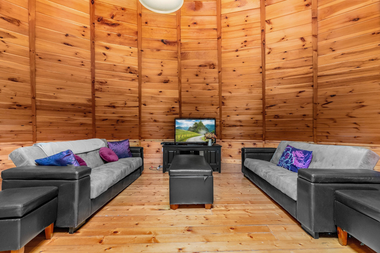 Others 4, Heavenly View 2 Bedroom Cabin by RedAwning, Sevier