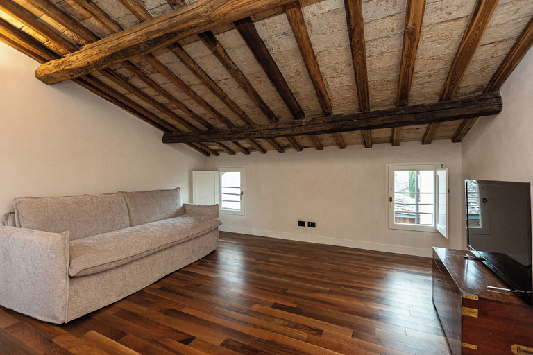 Others 5, Rental in Rome Coronari Apartment, Roma