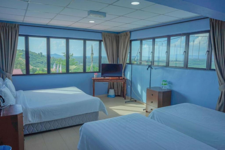 Bedroom 3, Labis Sunrise Farm Stay, Segamat