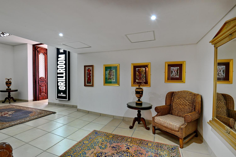 Public Area 4, Val du Charron Coach House, Cape Winelands