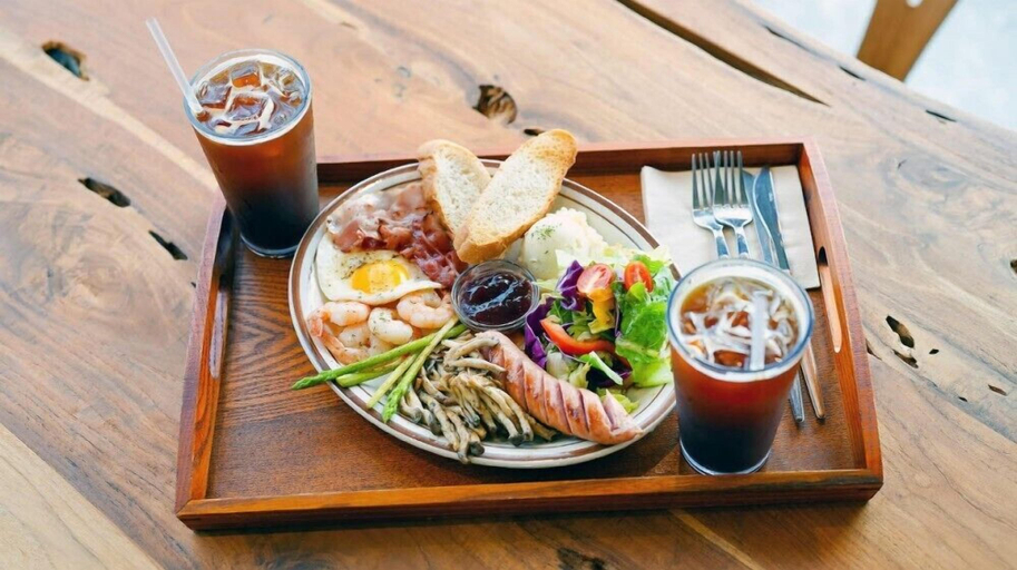 Food & Drinks, Groove-in Cafe Pension, Geoje