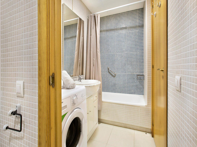 3, Apartment in Lloret de Mar near Fenals Beach, Girona