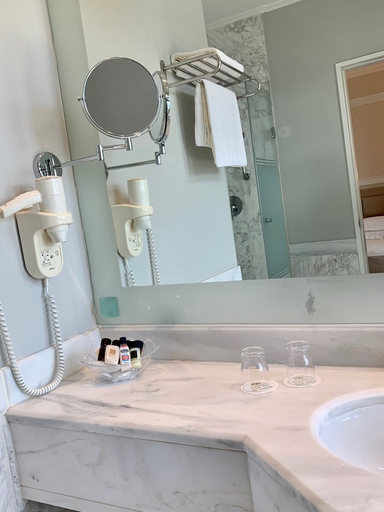 Bathroom 5, Thermae Sylla Spa Wellness Hotel, Central Greece