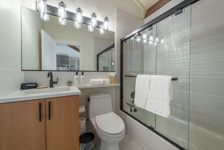 Bathroom 3, Indian Hills 6021 2 Bedroom Townhouse, Placer