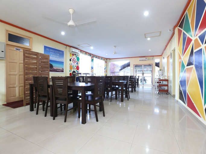Food & Drinks 5, Hotel O Pelangi Marang, Marang