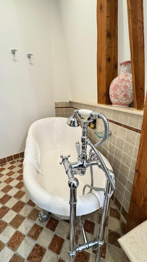 Bathroom 4, Hotel Victoria, Pays-d'Enhaut