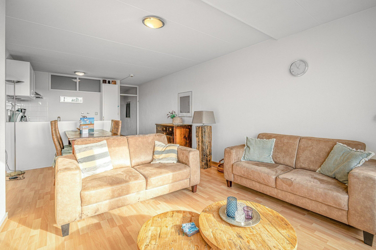 Living room 4, 4-person apartment with island-sea view, Texel