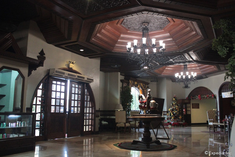 Public Area, Camelot Hotel Quezon City powered by Cocotel, Quezon City