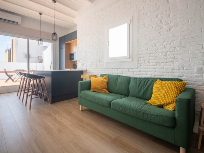 Room 4, Th04 Atico con Terraza y Aire Acond en Taragona, Tarragona