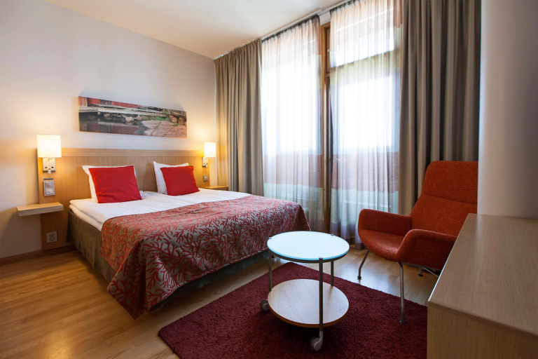 Bedroom 2, Scandic Oulu City, Northern Ostrobothnia