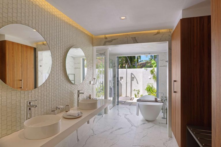 Bathroom 5, OUTRIGGER Maldives Maafushivaru Resort