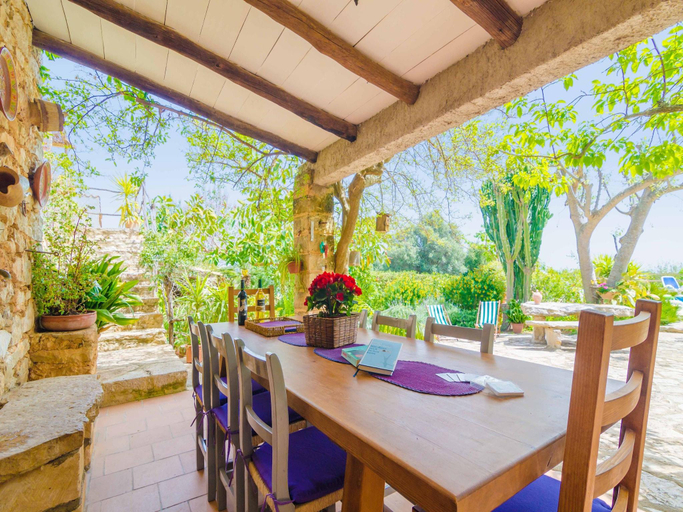 Food & Drinks 4, Es Rafal De Baix - Villa With Private Pool, Baleares