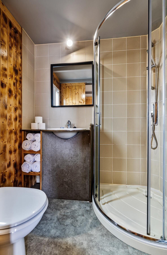Bathroom 4, PenichePraia - Bungalows, Campers & Spa, Peniche