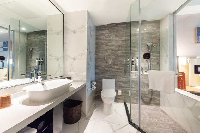 Bathroom 4, Xence Hotel Xiamen, Xiamen