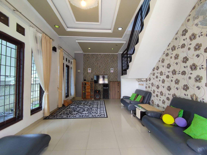Others 5, Villa GeGe Puncak, Bogor