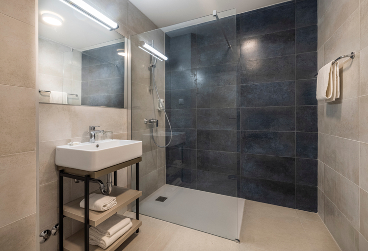 Bathroom 4, Maistra Select Funtana All Inclusive Resort, Vrsar