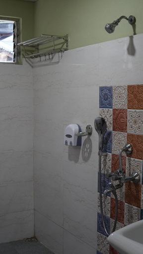 Bathroom 4, Rose Villa British Colonial Heritage Bungalow Takdah , Darjiling