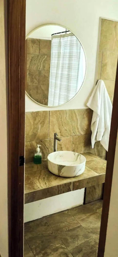 Bathroom 5, Sunshine Sanctuary, Puntarenas