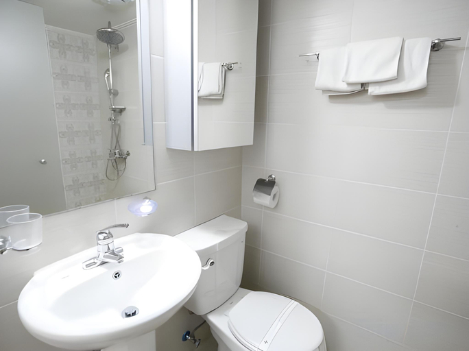 Bathroom 4, Chungmuro Residence & Hotel, Jung
