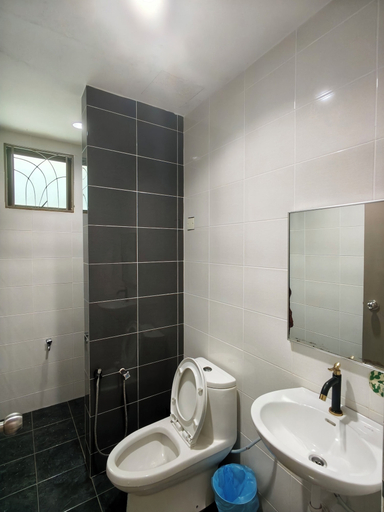 Bathroom 4, Villa 223, Sepang