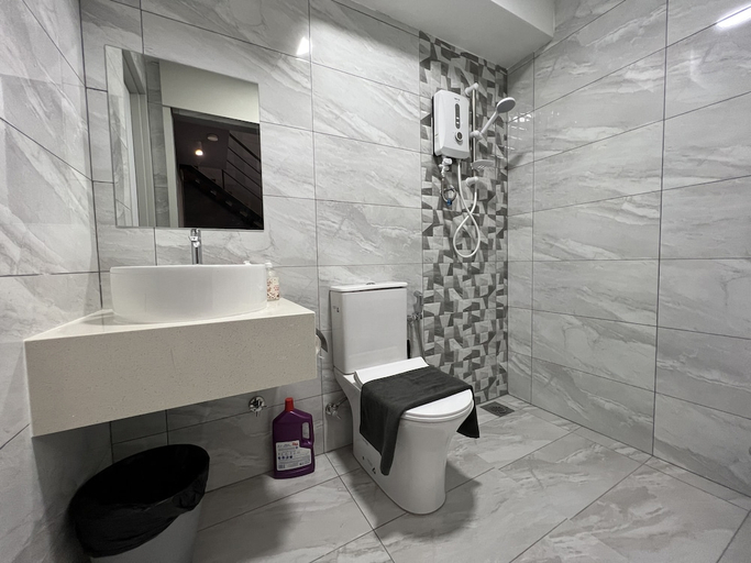 Bathroom 3, Arte Cheras, Kuala Lumpur