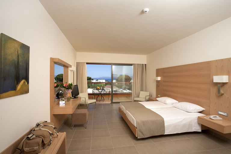 Bedroom 2, Island Blue Hotel, South Aegean
