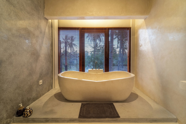 Bathroom 3, Yulaman Hotel, Lombok