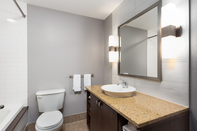 Bathroom 3, Ermitage du Lac Les Suites Tremblant, Les Laurentides