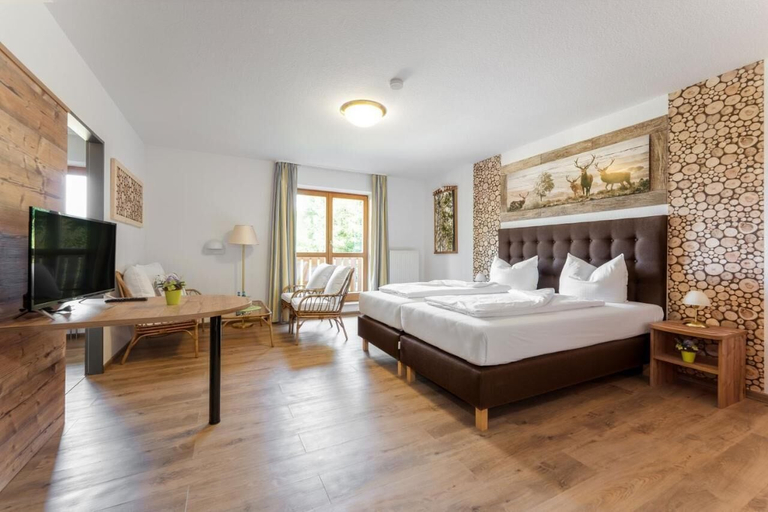 Bedroom 4, Wagners Hotel Wastlsäge, Regen