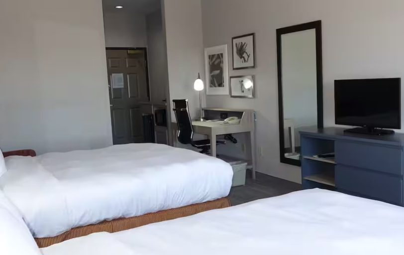 Bedroom 3, Country Inn & Suites by Radisson, Round Rock, TX, Williamson