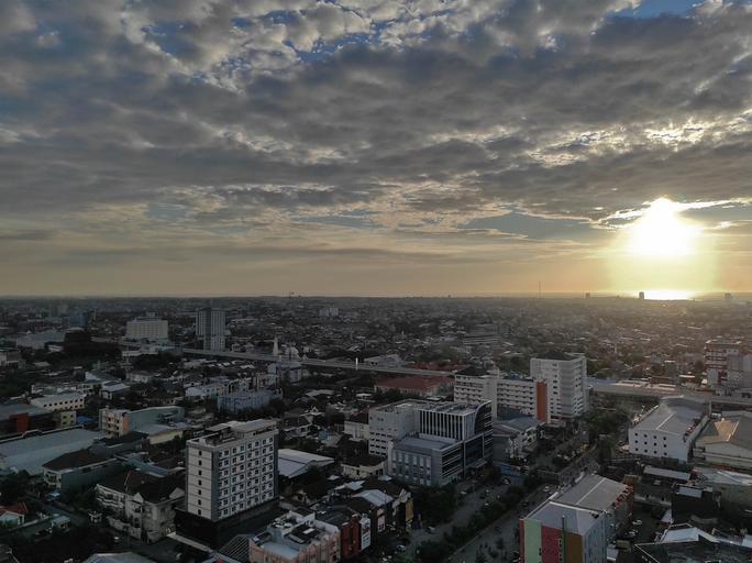 Exterior & Views 2, Best Deal And Cozy 2Br Vida View Apartment, Makassar
