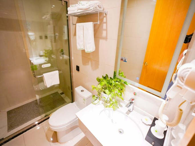 Bathroom 5, Greentree Inn Hefei Fuyang Bei Road Beicheng Shuan, Hefei