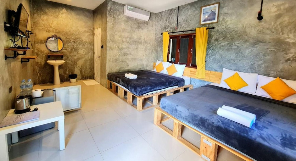Bedroom 2, The Toy Hoteru Resort, Klaeng