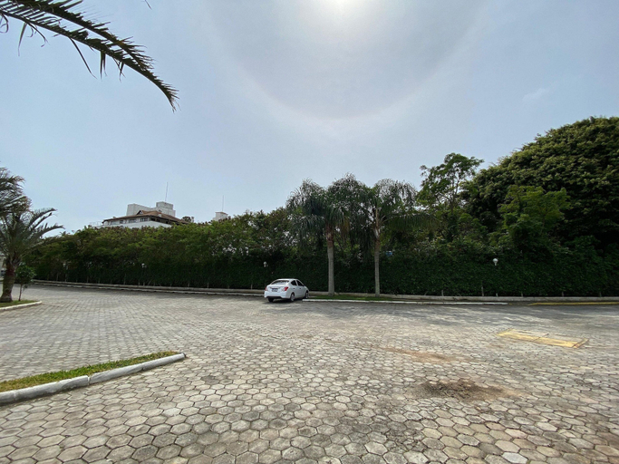 Parking, Apts in Condominium 40 Meters From Bombinhas Beach - Bdss, Bombinhas
