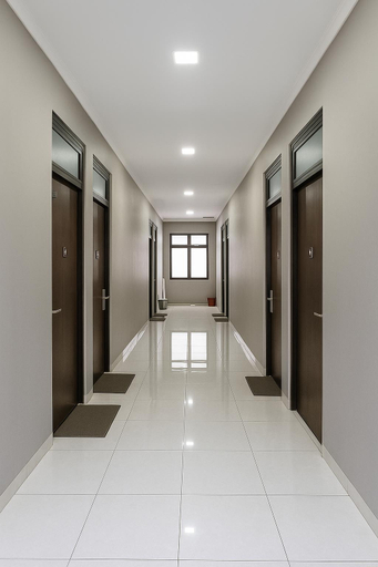 Others 4, Wisma Puri Ksatria 1 Tebet, Jakarta Selatan