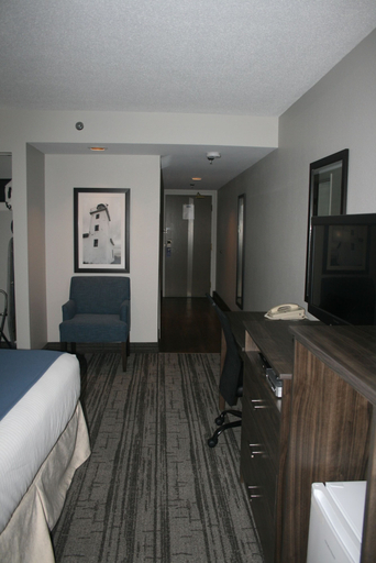 Bedroom 3, Travelodge Suites By Wyndham New Glasgow, Pictou